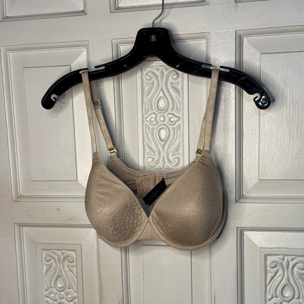 Natori Beige Lightly Padded Elegant Underwire Tan Bra Size 32DD